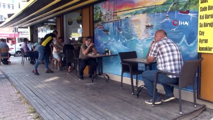 Antalya’da kafe ve restoranlarda günler sonra masaya hizmet