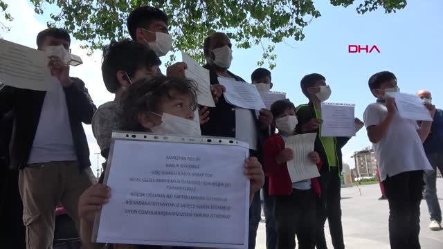 Son dakika haberleri... SİVAS 11 ÇOCUKLU AFGAN AİLEDEN KİMLİK TALEBİ