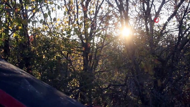 Hava sıcaklıkları düştü, arabaların camları buz tuttu