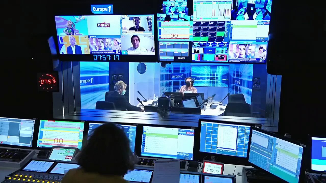 Ségolène Royal à Arnaud Montebourg : "Unissons nos univers, faisons du miel de pingouin !" (Canteloup)