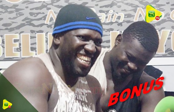 Essaye de ne pas rire ! vidéo drôle à mourir de rire