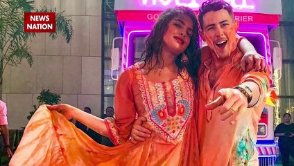 'देसी गर्ल' Priyanka Chopra का विदेशी करवा चौथ