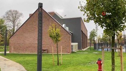 Millet Bahçesi'nde yeni yapılan yapının tavanı çöktü, içeriyi su bastı