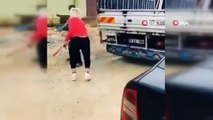Mamaları çalan hırsızı beyzbol sopasıyla dövdü