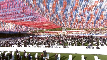 Cumhurbaşkanı Erdoğan: 'Türkiye'yi 2023 hedeflerine ulaştırmada olduğu gibi 2053 vizyonuyla buluşturma mücadelesinde de Kahramanmaraş'ı en önde görmek istiyorum' - KAHRAMANMARAŞ