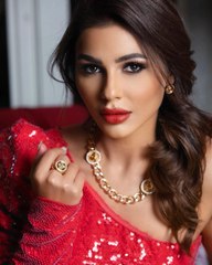 مظاهر الفخامة في عيد ميلاد مهيرة عبد العزيز