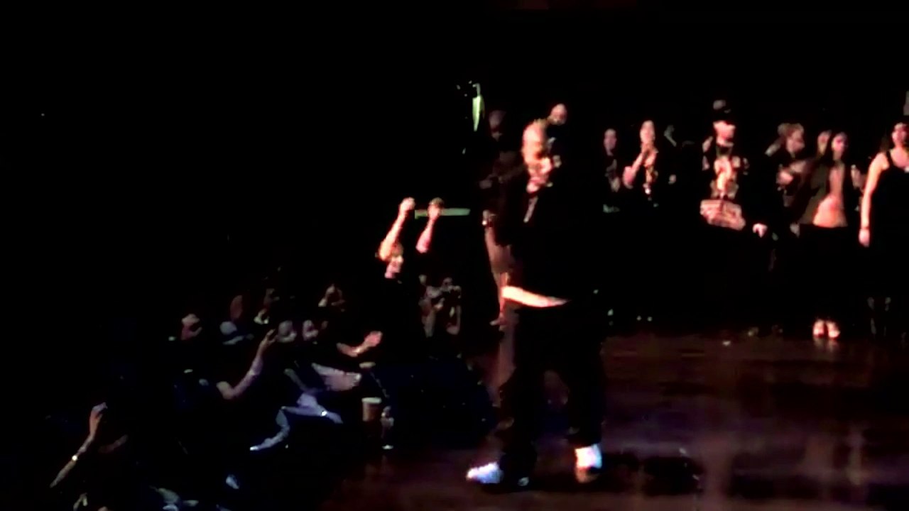 TKA K7 - Louder than Love  (Live)