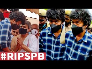 LIVE: Vijay Leaves SPB Farm house | Vijay Pays his last respect