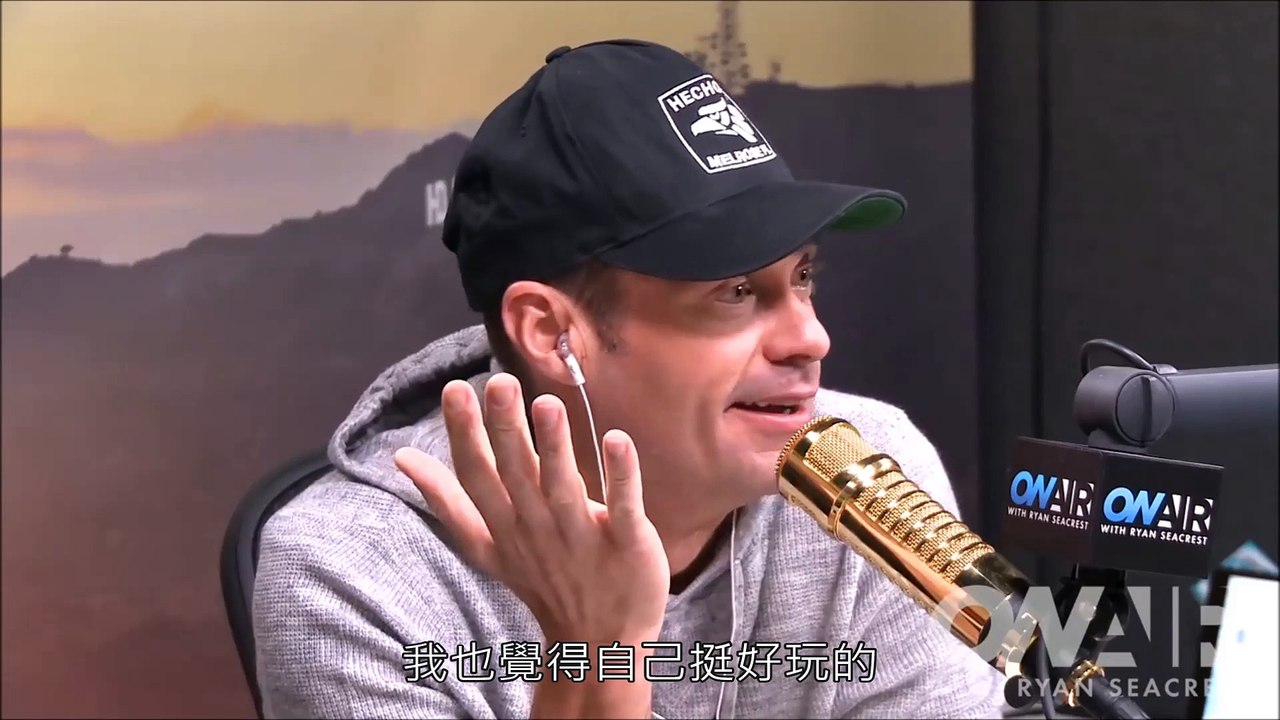 【字幕】Niall Horan Interview With Ryan Seacrest [Part 2] Niall Asked About Selena Gomez  1D Reunion 2016.11