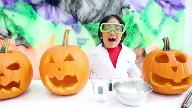 Easy DIY Science Experiment for Kids Halloween Edition with oozing Pumpkins