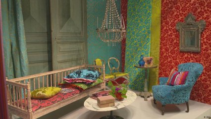 المصممة تريشيا غيلد - ملكة الألوان