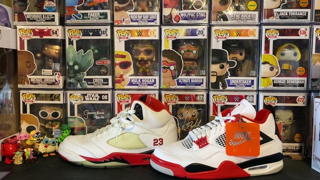 AIR JORDAN 4 FIRE RED ON FEET SNEAKER REVIEW WITH SIZING REVIEW WITH DJ DELZ
