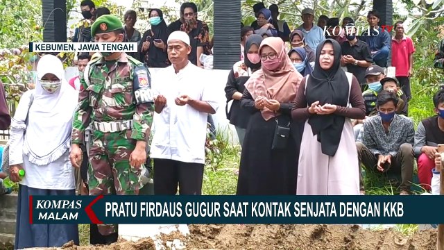 Prosesi Pemakaman Prajurit TNI yang Gugur Saat Baku Tembak dengan Kelompok Bersenjata di Papua