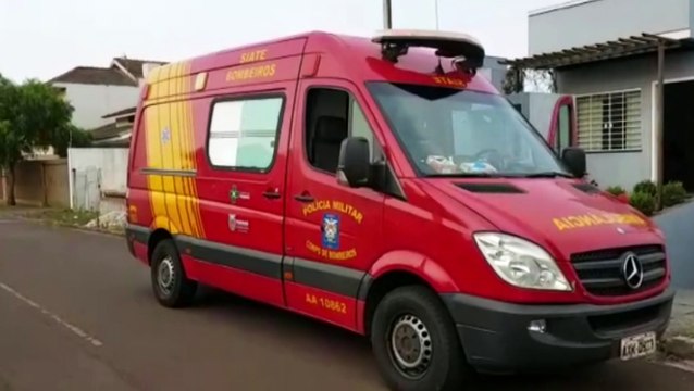 Homem sofre lesões ao cair de escada no Pioneiros Catarinenses