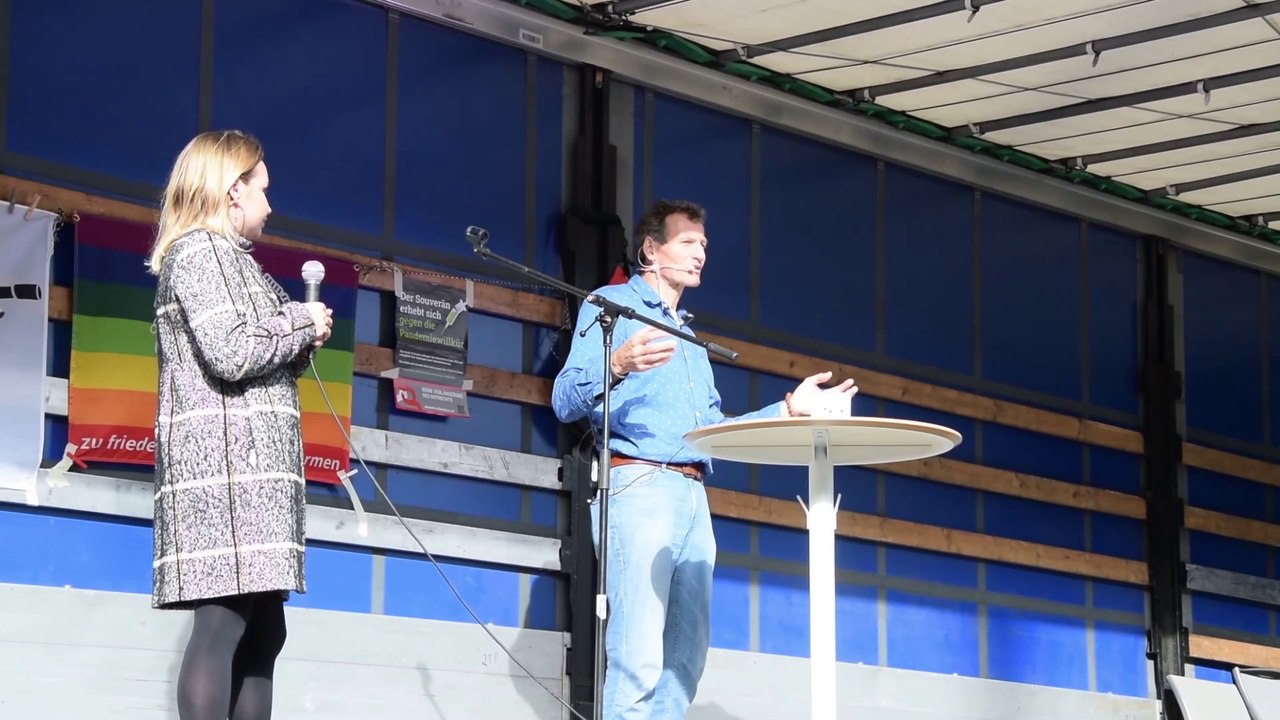 Jean Claude Greuter & Tatiana Chamina - ERÖFFNUNG - Demo Messeplatz #Basel - 01 - 7.11.2020