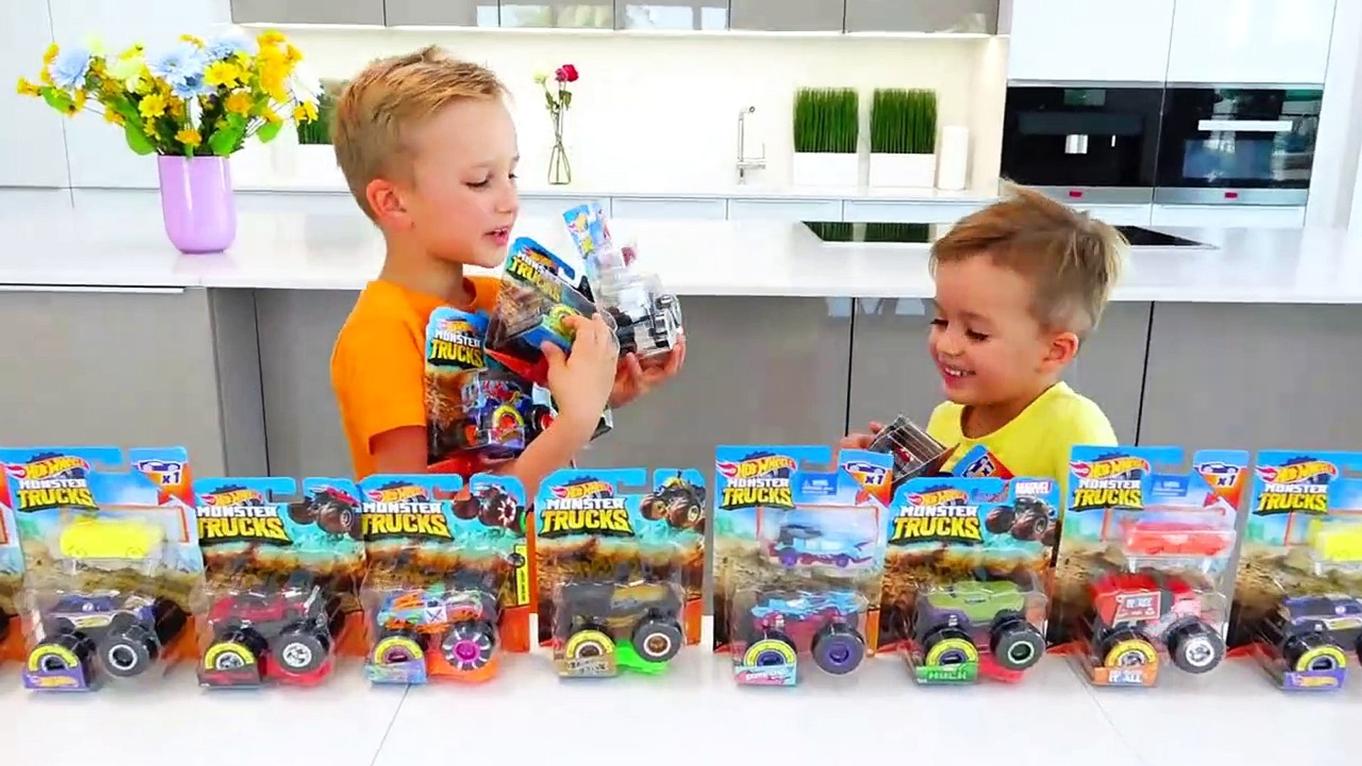 Vlad and Niki Collect Toy Cars - Hot Wheels Monster Trucks - video  Dailymotion