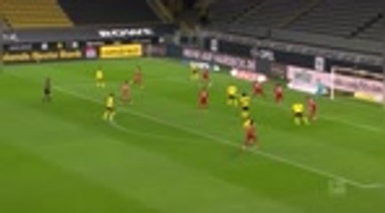 Bayern edge Dortmund in Klassiker thriller