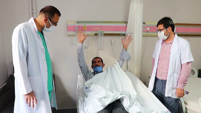 58 yaşındaki hasta beyin anevrizması ameliyatıyla yaşama tutundu - VAN -  Dailymotion Video