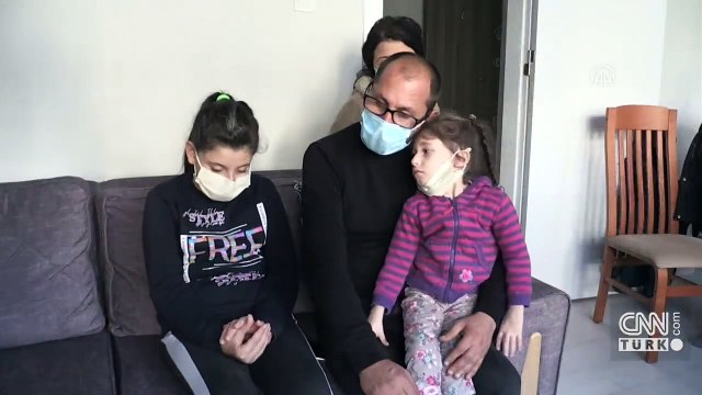 Enkazdan 5 saat sonra kurtarılan Ela yaşadıklarını anlattı | Video