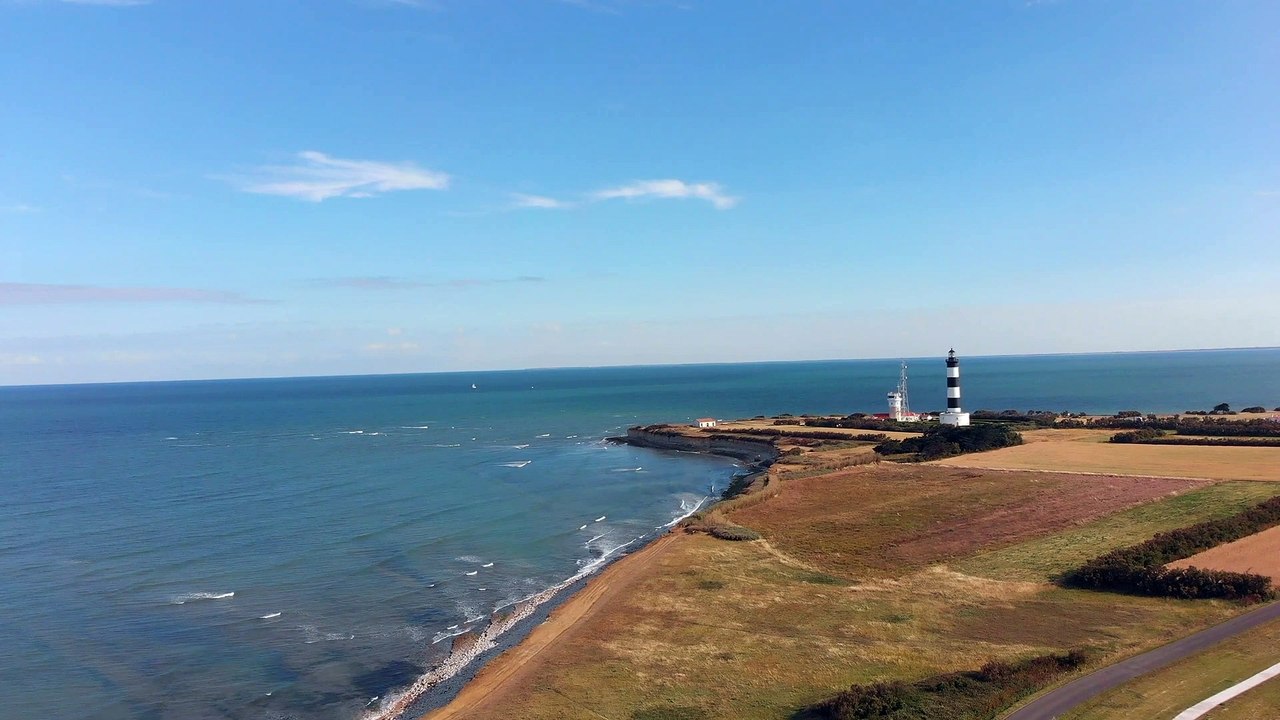OceanNature sea beautiful scene royalty Free  Stock no copyright background  video, creative common Free for commercial use, dron aerial view 4K- or full HD, in the world