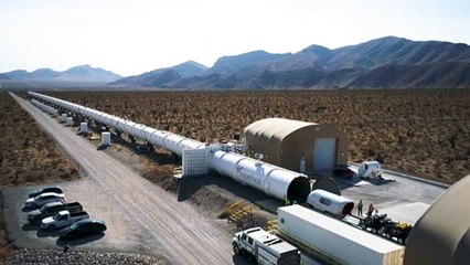 شاهد..  أول رحلة تجريبية مع ركاب لنظام "فيرجن هايبرلوب" للنقل الفائق السرعة