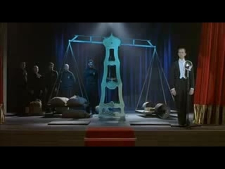 Invincible Ausschnitt