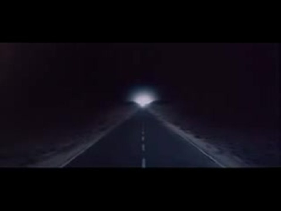 Close Encounters of the Third Kind - Original Trailer