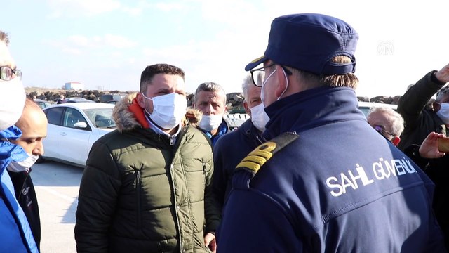 Saros Körfezi'nde balıkçı teknesinin batması sonucu kaybolan 2 kişiyi arama çalışması sürüyor (2) - EDİRNE