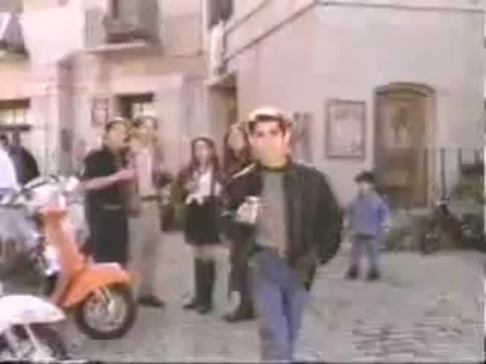 Claudia Schiffer Pepsi Commercial: under the shower