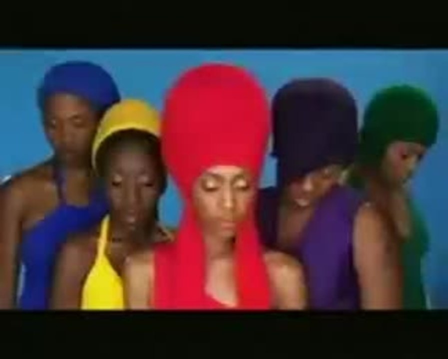 Erykah Badu Music Video: Bag Lady