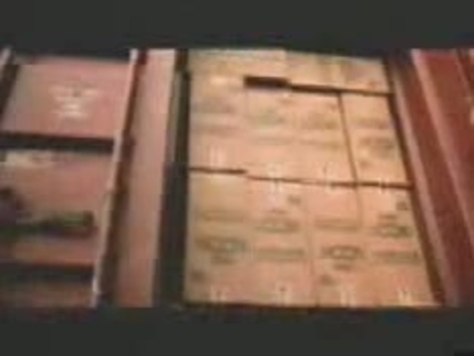 Flickering Lights (2001) - Trailer (German/Deutsch)