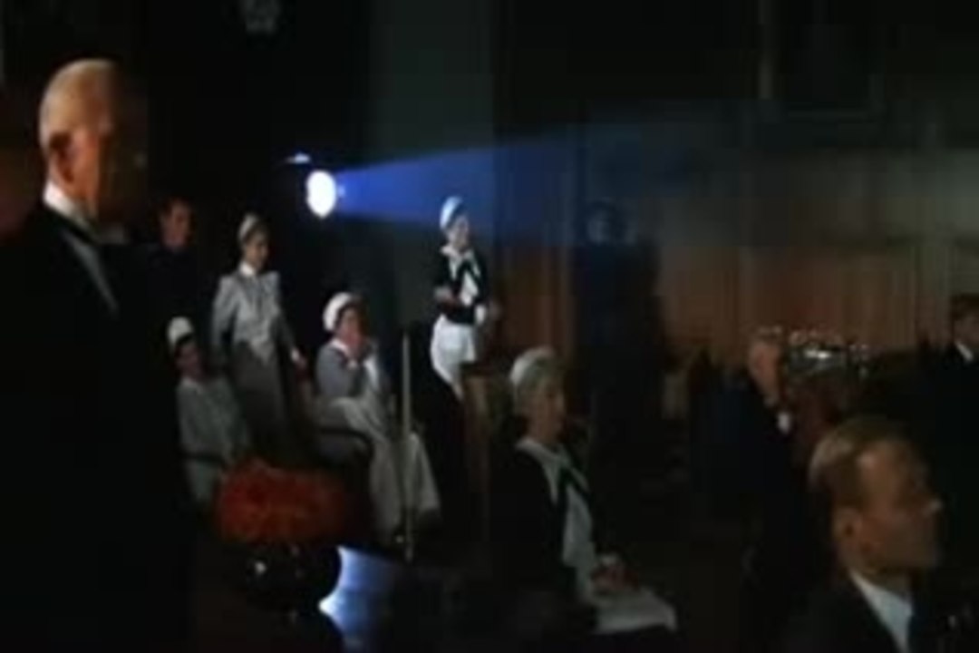 La Caduta Degli Dei - Corto Cinematografico