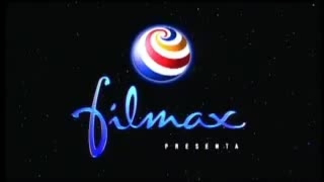 SupercaÃ±eras. El Internado Puede Ser Una Fiesta (St. Trinian's) - TrÃ¡iler espaÃ±ol