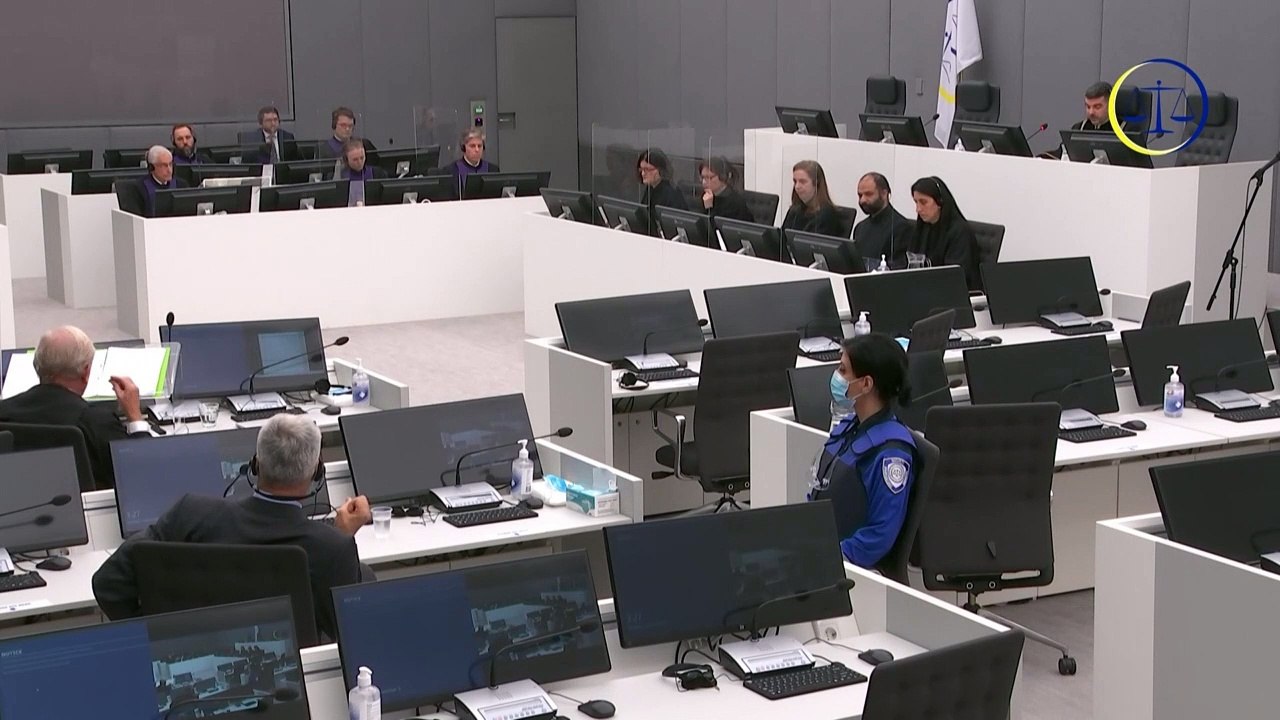 Anklage wegen Kriegsverbrechen: Thaci plädiert auf 'nicht schuldig'