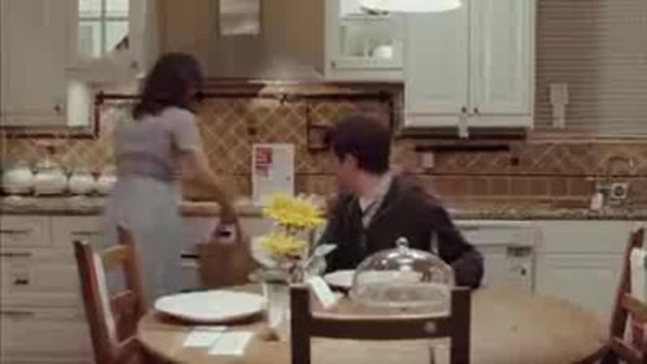 '500 Days of Summer' Clip: Ikea