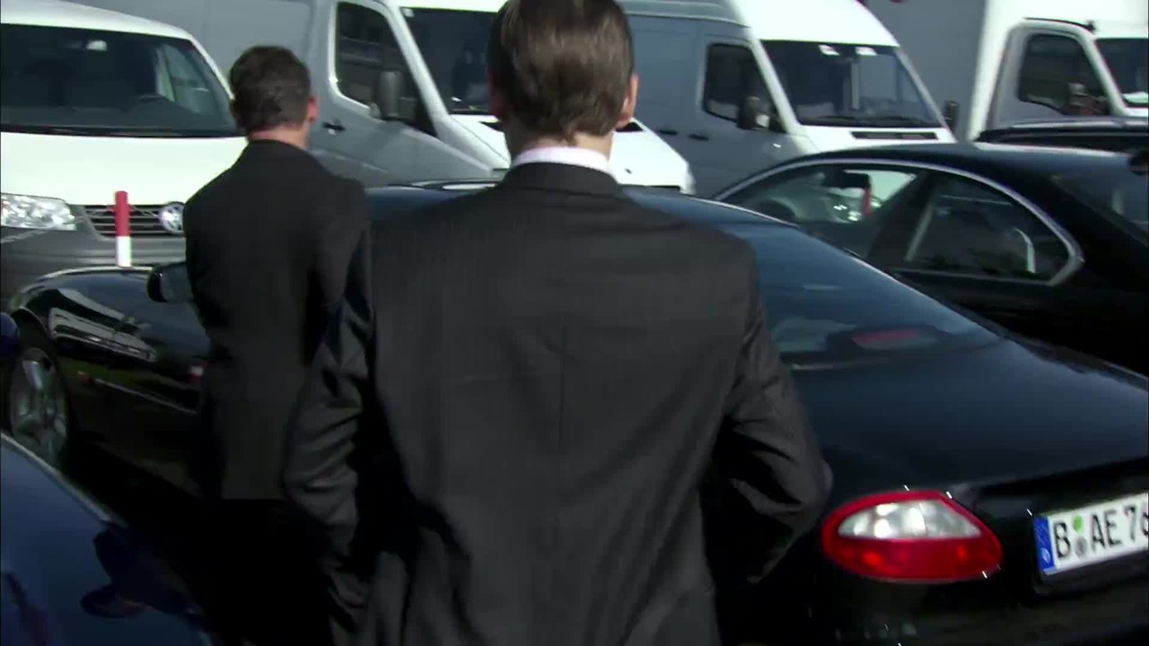 Free Rainer - Dein Fernseher luegt - Trailer (Deutsch)