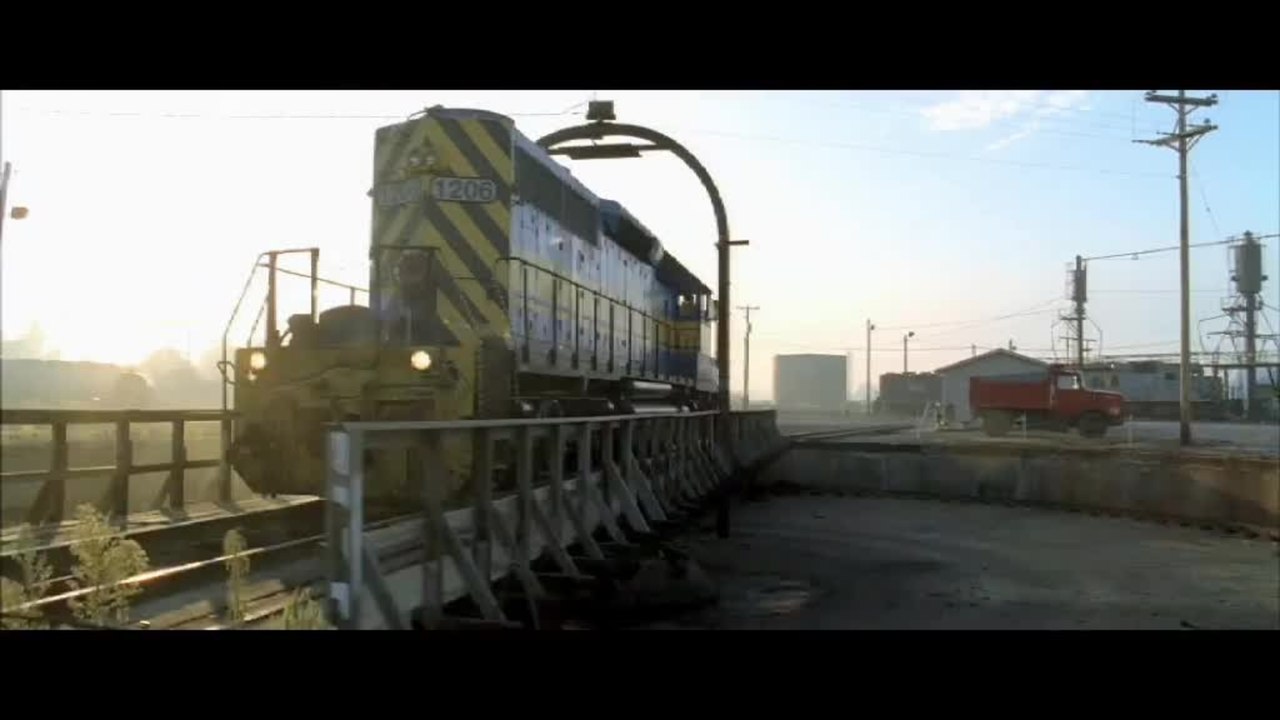 Unstoppable - Featurette 'Heroes'