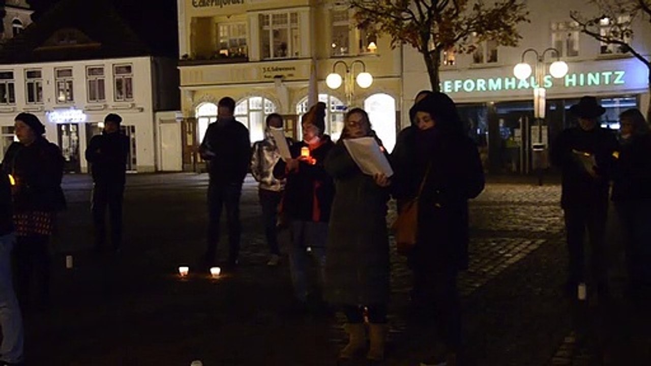 Gedenkandacht zum 9. November 2020 auf dem Rathausmarkt in Eckernförde3