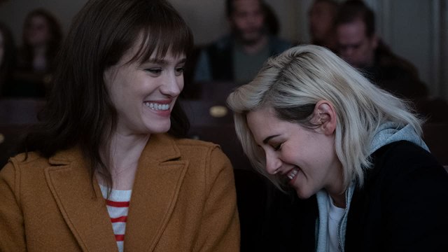 Happiest Season Movie - Kristen Stewart, Mackenzie Davis, Alison Brie, Aubrey Plaza