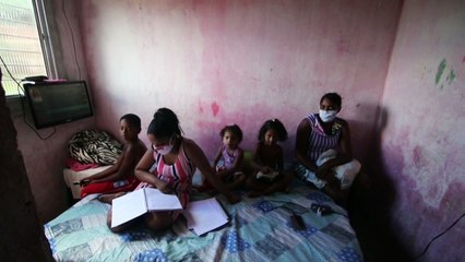 Pandemia "congela" la educación de millones de niños en Latinoamérica