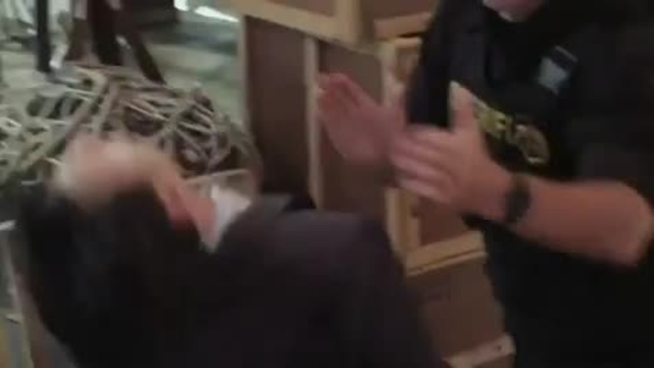 Deadly Crossing - Trailer (Deutsch)