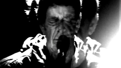 Lou Reed & Metallica The View (dir. Darren Aronofsky) - Musik Clip (Englisch) HD