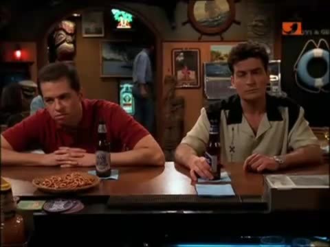 Two and a Half Men | Serie 2003 - 2015 | Moviepilot