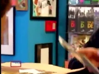 Comic Book Men -Trailer 2 (English)