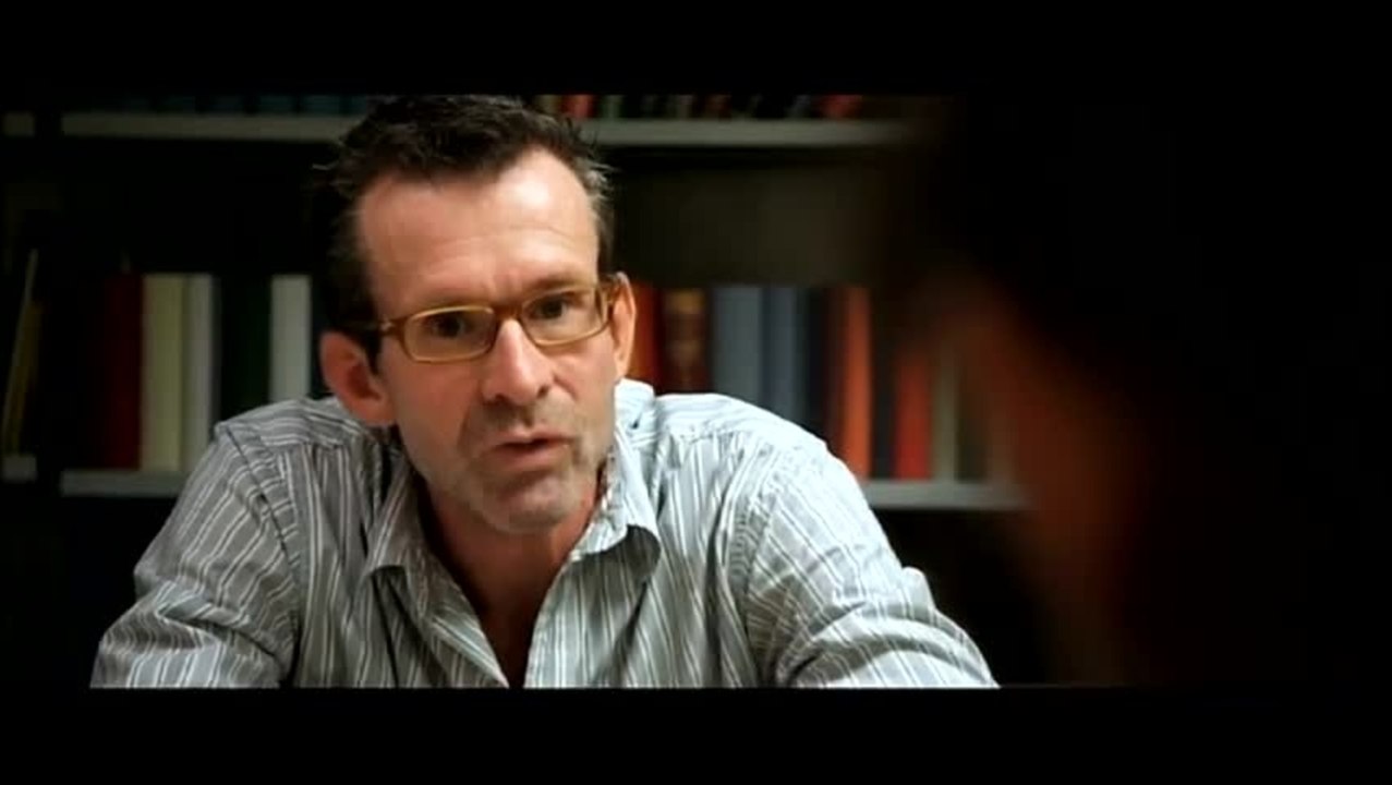 Die Unsichtbare - Clip 2 Man sieht dich nicht (Deutsch)