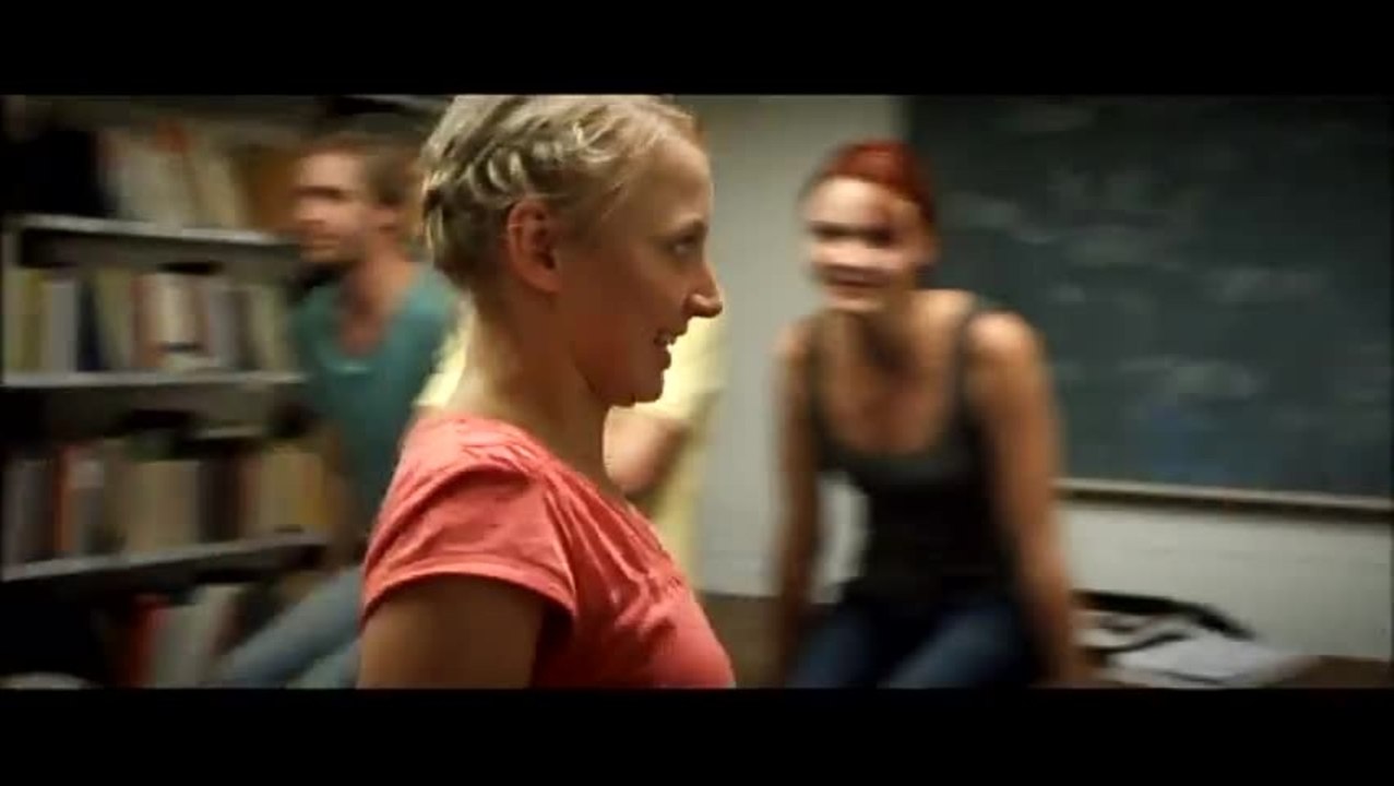 Die Unsichtbare - Clip 5 Fine spielt Camille (Deutsch)