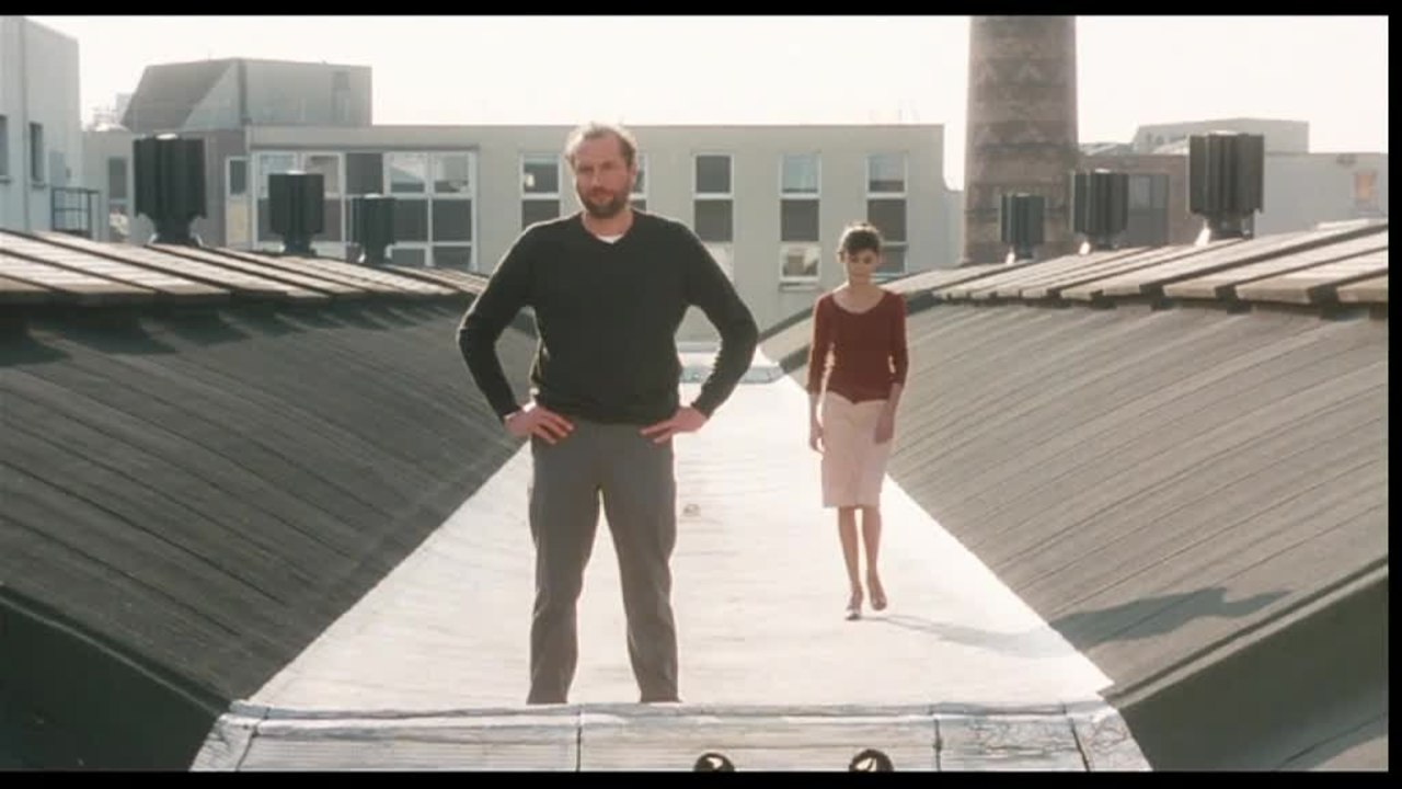 Nathalie KÃ¼sst - Clip 7 Sie kÃ¶nnen ja lustig sein (Deutsch)