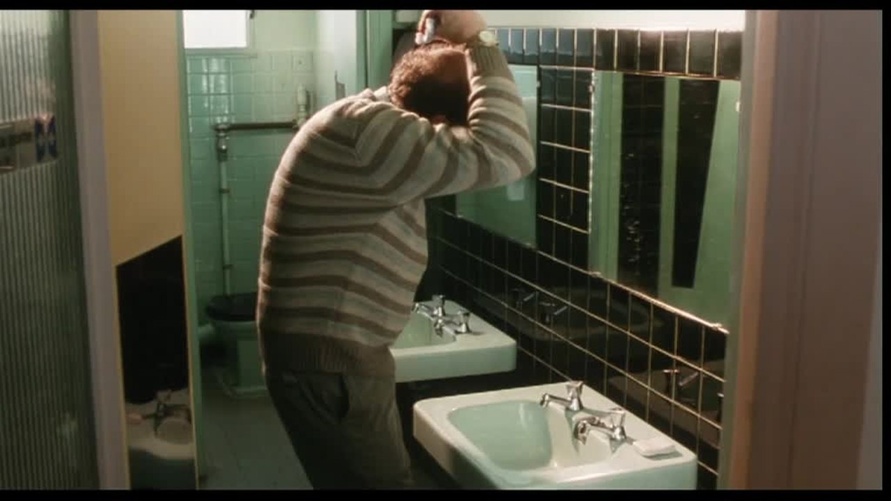 Nathalie KÃ¼sst - Clip 6 Welcher Kuss (Deutsch)