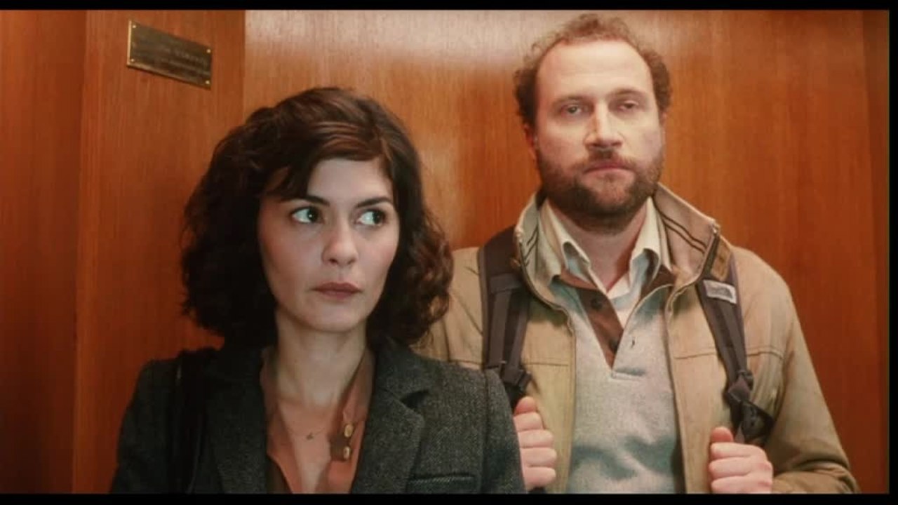 Nathalie KÃ¼sst - Clip 8 Der Tag danach (Deutsch)