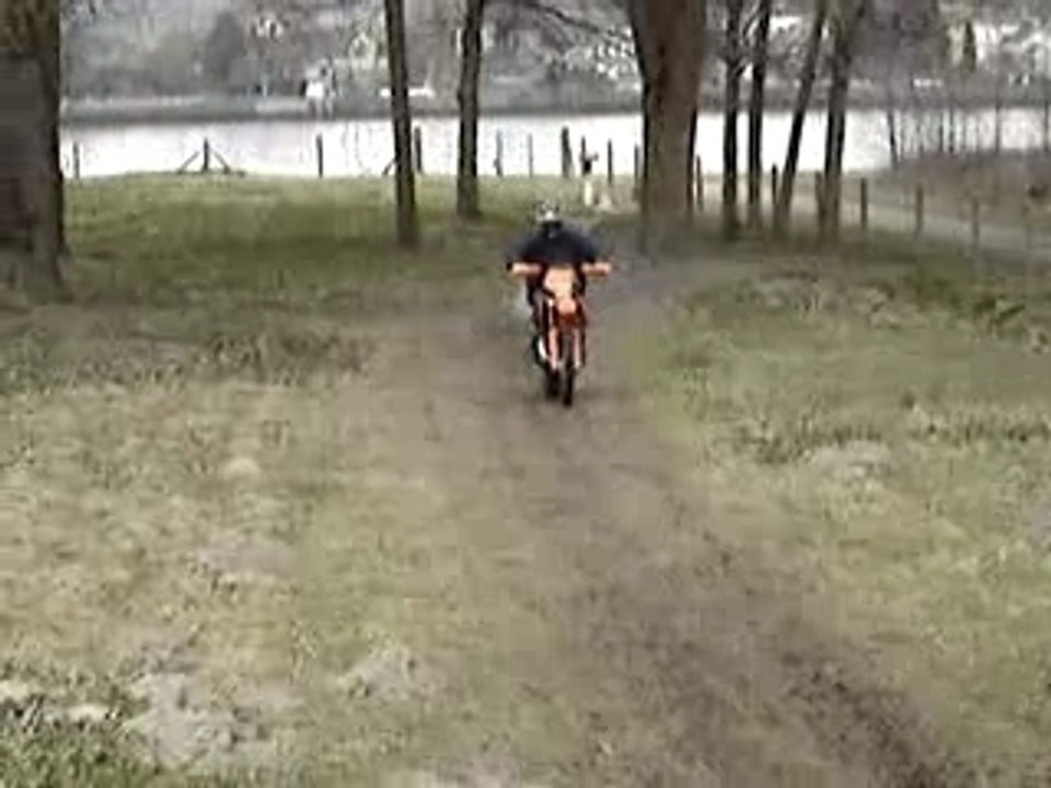 moto thc 76 125 exc 2007 prise en main cross enduro